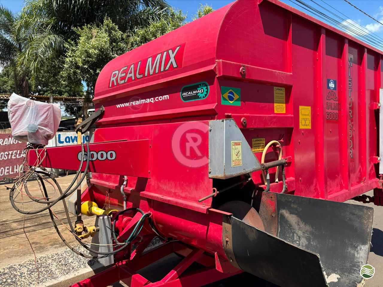 IMPLEMENTOS AGRICOLAS VAGAO FORRAGEIRO VAGÃO FORRAGEIRO CR Máquinas Agrícolas CASSILANDIA MATO GROSSO DO SUL MS